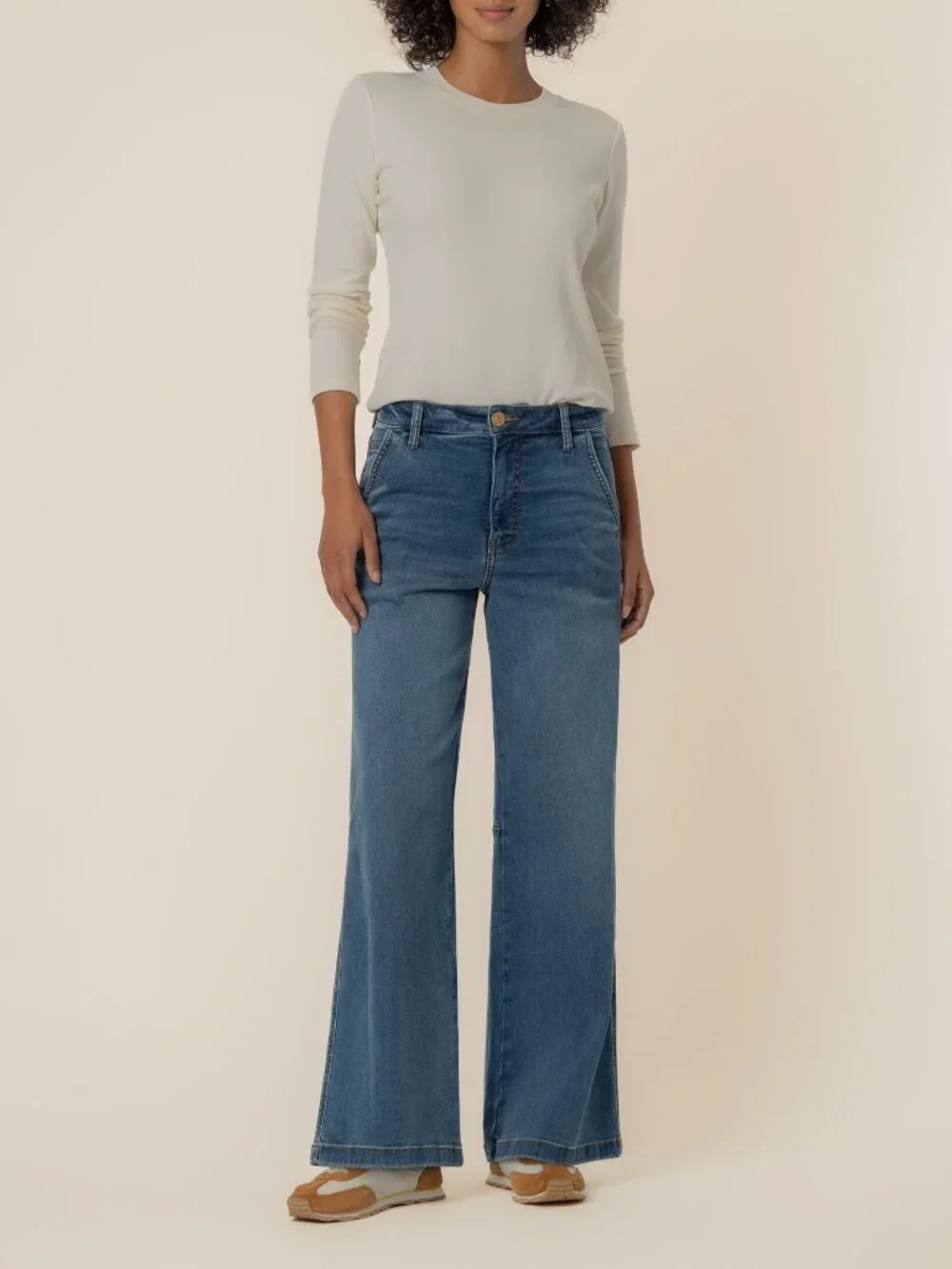 Kut from the Kloth Meg High Rise Wide Leg, Long Inseam in Acutely Wash Size 66 /